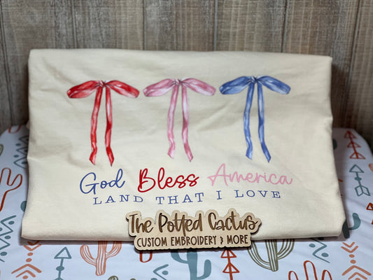 Bow Trio God Bless America T-shirt