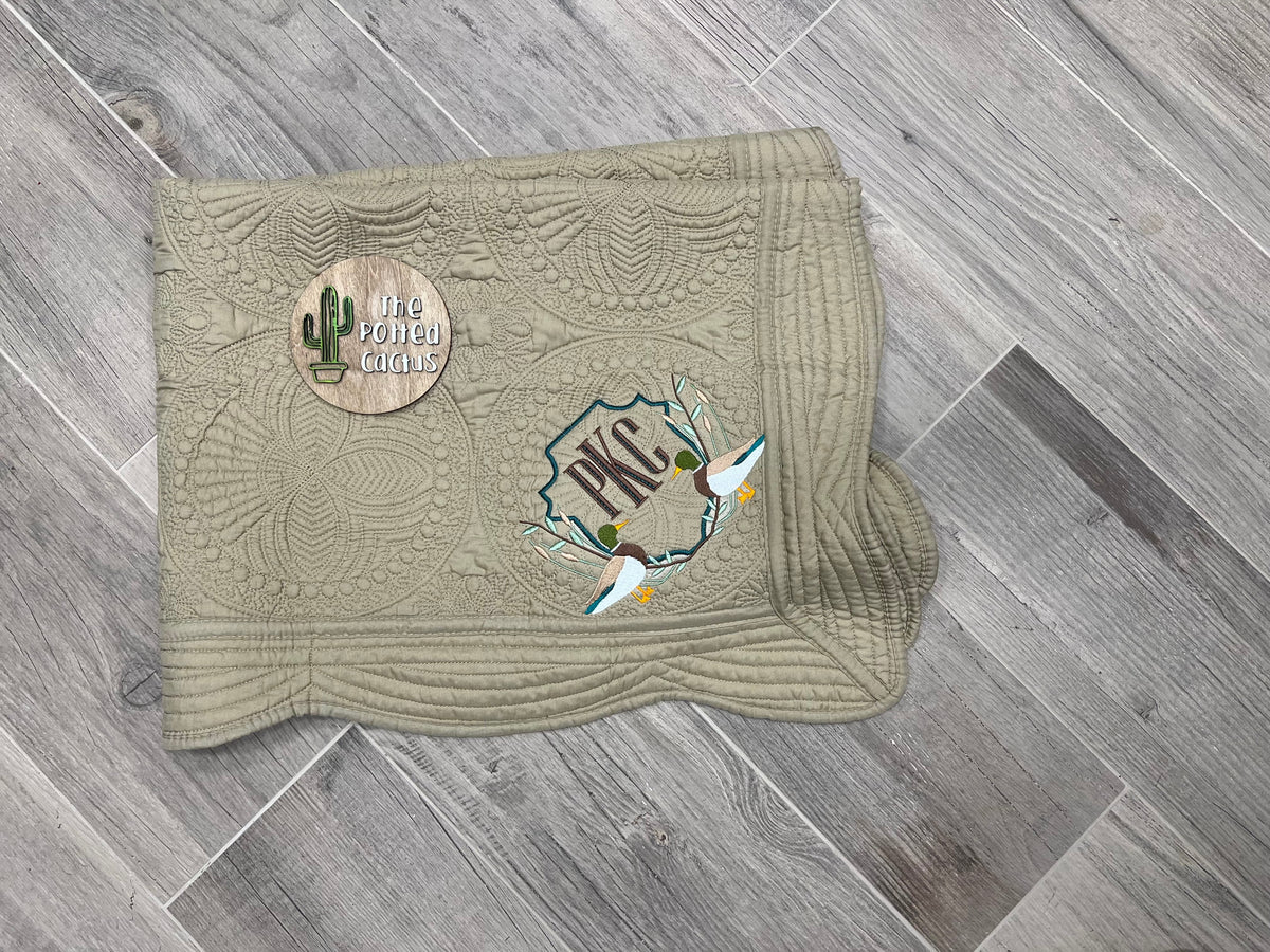 Heirloom Quilt Duck Duo Crest