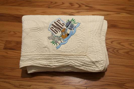 Heirloom Quilt Forest Animal Crest